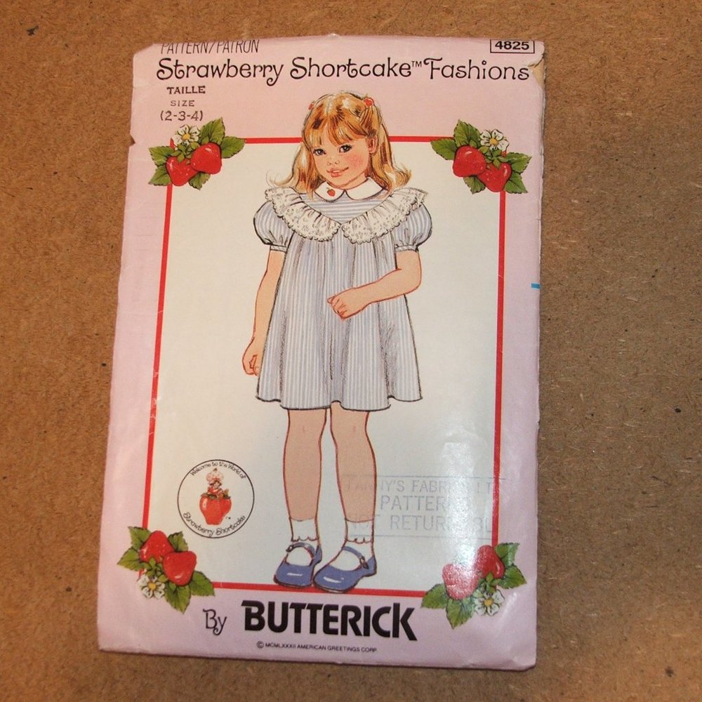 BUTTERICK Strawberry Shortcake DRESS Size 2-3-4 CUT (140)